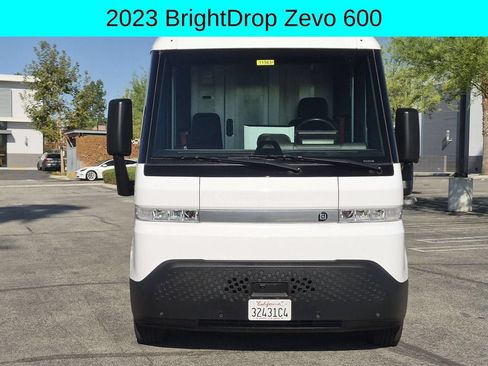 Used 2023 Chevrolet Brightdrop 600 w/ Active Safety Package 2 AWD/4WD image 2