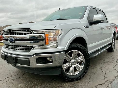Used 2019 Ford F150 Lariat image 3