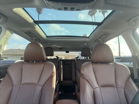 Used 2019 Subaru Ascent Touring w/ Popular Package #2A AWD/4WD image 30