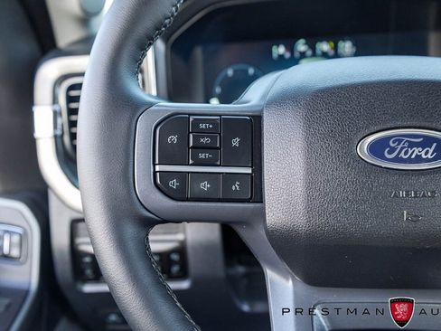 Used 2025 Ford F350 Lariat w/ Chrome Package image 27