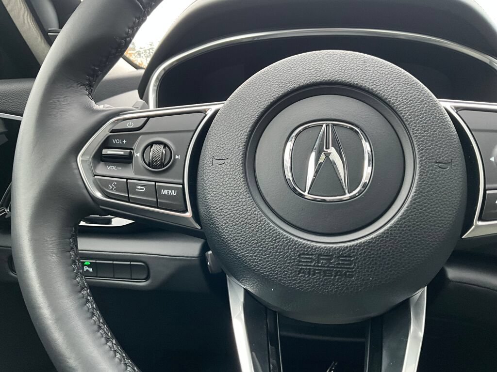 Certified 2026 Acura MDX w/ Technology Package FWD image 24
