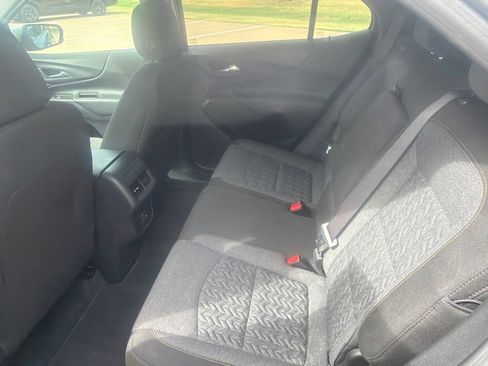 Used 2023 Chevrolet Equinox LT FWD image 27