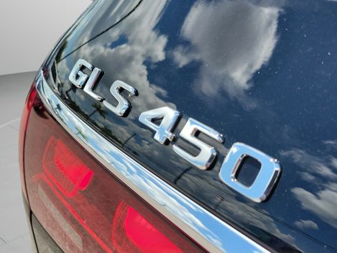 Certified 2024 Mercedes-Benz GLS 450 4MATIC image 30