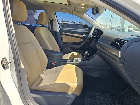 Used 2019 Volkswagen Jetta SEL FWD image 14