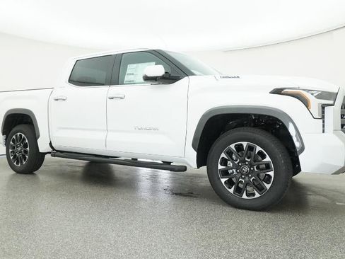 New 2026 Toyota Tundra Limited AWD/4WD image 28