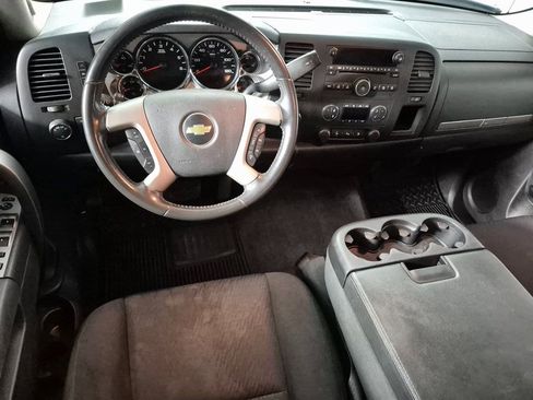 Used 2011 Chevrolet Silverado 2500 LT w/ Interior Plus Package image 10