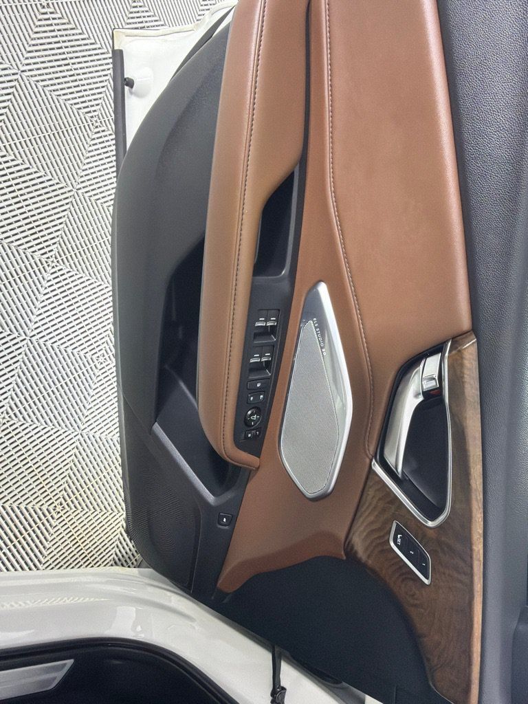 Used 2019 Acura RDX w/ Advance Package AWD/4WD image 11