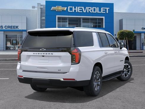 New 2026 Chevrolet Suburban LT w/ Sun And Tow Package AWD/4WD image 4