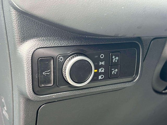Used 2026 Ford Explorer Active AWD/4WD image 26