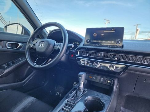 Used 2024 Honda Civic Sport image 13