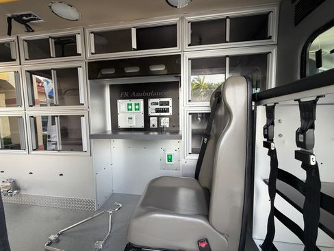 Used 2022 RAM ProMaster 2500 FWD image 7