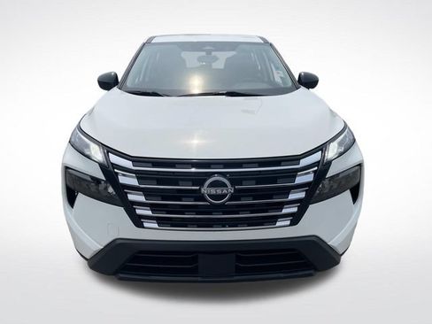 Used 2024 Nissan Rogue S AWD/4WD image 10