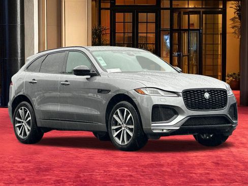 New 2026 Jaguar F-PACE R-Dynamic S AWD/4WD image 17