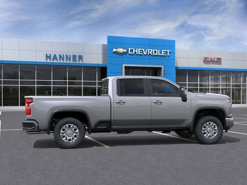 New 2026 Chevrolet Silverado 2500 LT image 5