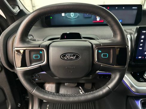 Used 2026 Ford Expedition Tremor AWD/4WD image 13