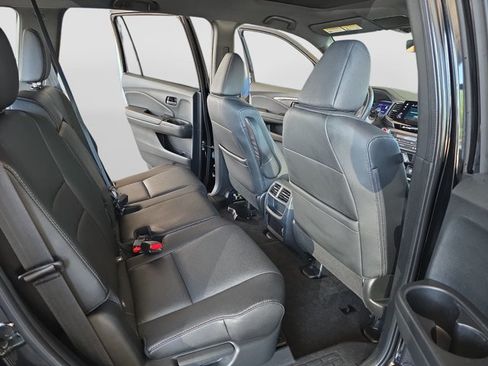 Used 2023 Honda Passport EX-L image 34