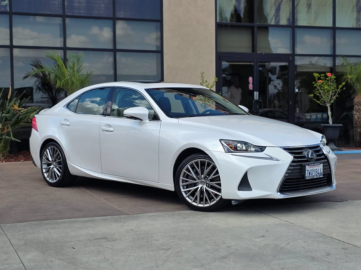 Used 2017 Lexus IS 200t RWD image 3
