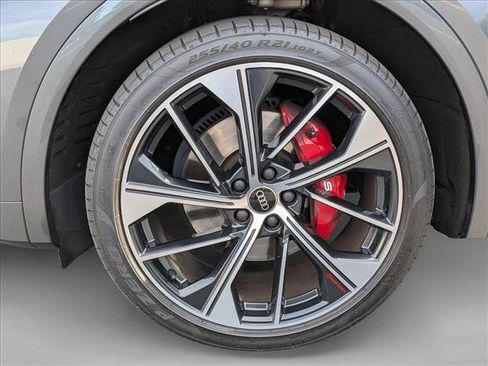 Used 2024 Audi SQ5 Premium Plus w/ Premium Plus Package AWD/4WD image 23