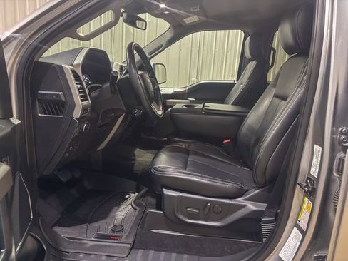 Used 2020 Ford F150 Lariat w/ FX4 Off-Road Package image 13