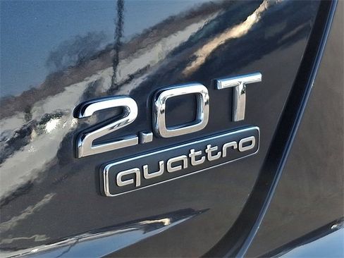 Used 2018 Audi A4 2.0T Premium w/ Convenience Package image 30