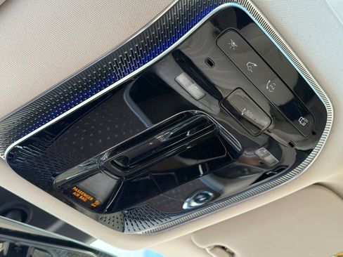 Used 2023 Mercedes-Benz EQS 450+ SUV image 23