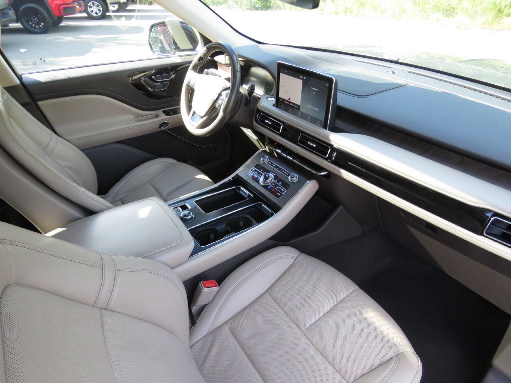 Used 2020 Lincoln Aviator Reserve w/ Equipment Group 201A AWD/4WD image 14