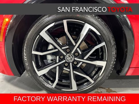 Certified 2026 Toyota Prius Plug-In Hybrid image 9