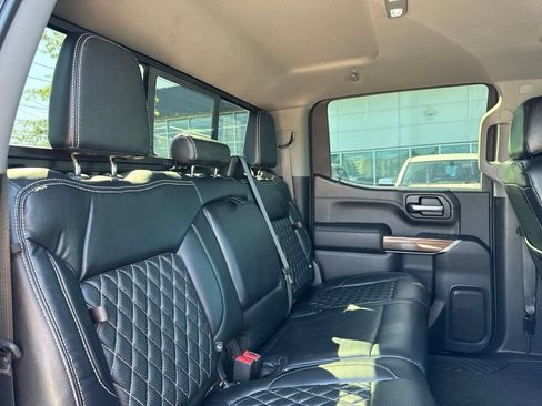 Used 2021 Chevrolet Silverado 1500 LT Trail Boss w/ LT Trail Boss Premium Package AWD/4WD image 24