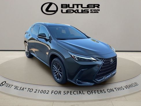 Certified 2024 Lexus NX 250 FWD w/ Towing Package (2000 Lbs) image 3