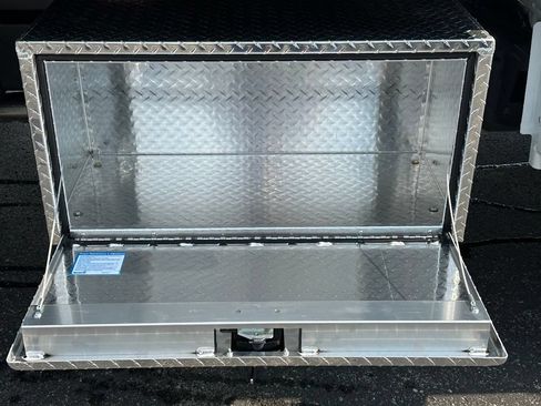 New 2026 Ford F550 4x4 Regular Cab Super Duty image 5
