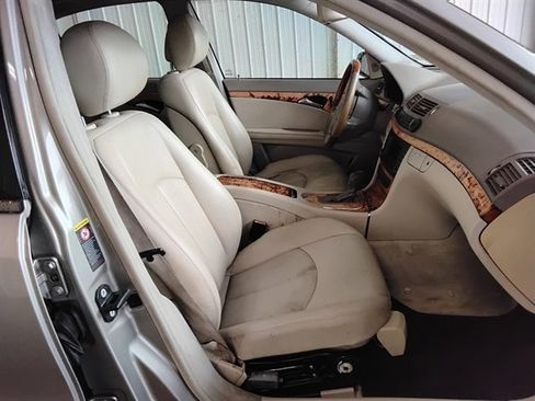 Used 2006 Mercedes-Benz E 350 Sedan image 14