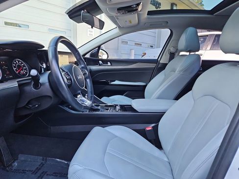 Used 2023 Kia K5 EX image 24