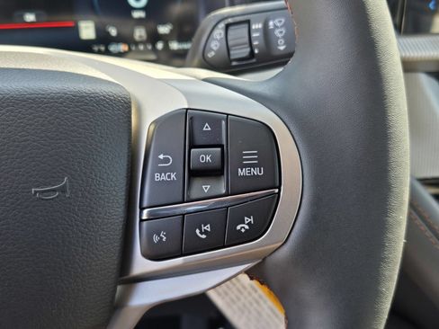 New 2026 Ford Explorer Active w/ Active Comfort Package RWD image 11