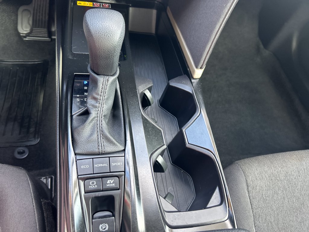 Certified 2025 Toyota Camry LE FWD image 24