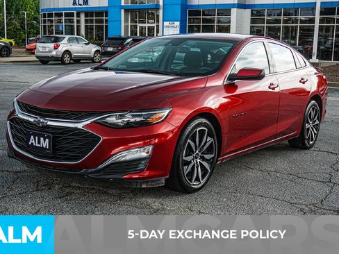 Used 2025 Chevrolet Malibu RS FWD image 4