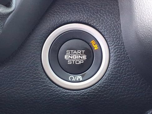 Used 2026 RAM 2500 Big Horn AWD/4WD image 8