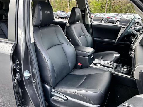 Certified 2022 Toyota 4Runner TRD Sport w/ Technology Package image 17