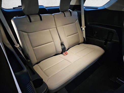 Used 2020 Ford Explorer Limited image 21