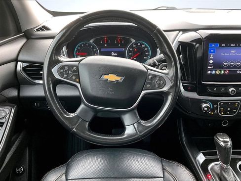 Used 2020 Chevrolet Traverse LT w/ Driver Confidence II Package image 8