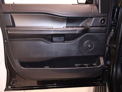 Certified 2020 Ford Expedition Limited w/ Equipment Group 303A AWD/4WD image 11