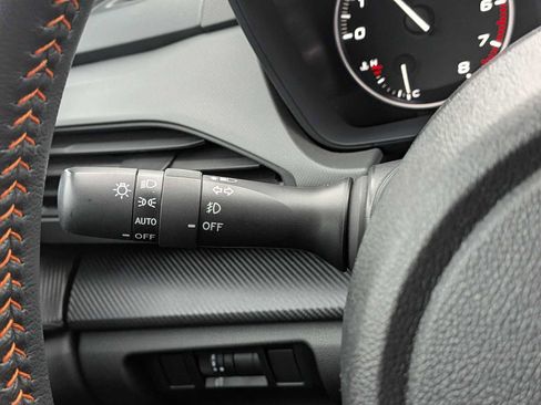 Used 2024 Subaru Crosstrek 2.5i Limited w/ Crosstrek Mirror Package image 28