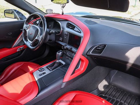Used 2019 Chevrolet Corvette Stingray Convertible w/ 2LT Preferred Equipment Group image 53