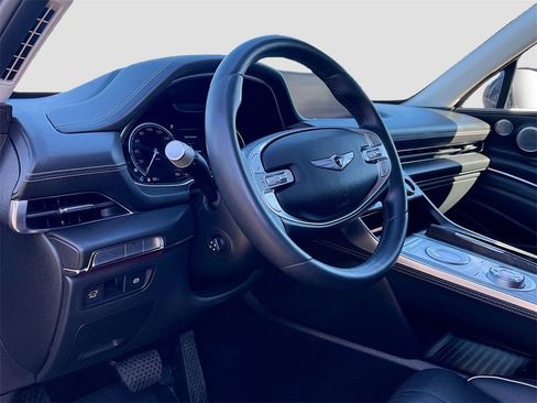 Used 2022 Genesis GV80 2.5T w/ Prestige Package 05 image 9