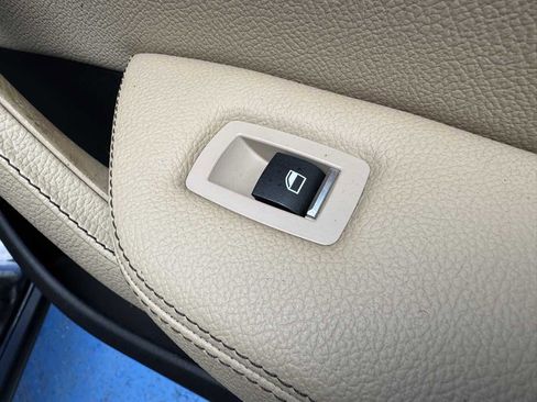 Used 2017 BMW X3 xDrive28i image 34