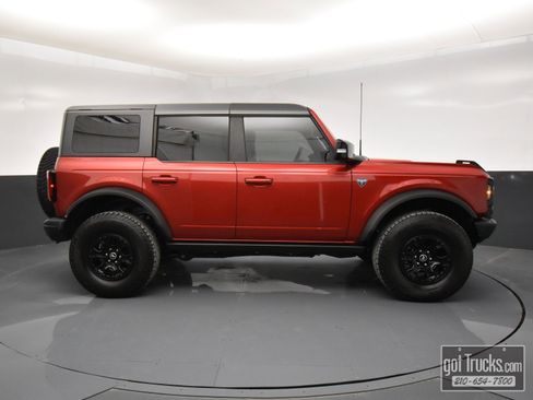 Used 2021 Ford Bronco First Edition image 48