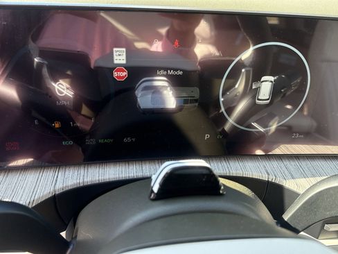 New 2025 Hyundai Santa Fe Calligraphy image 17