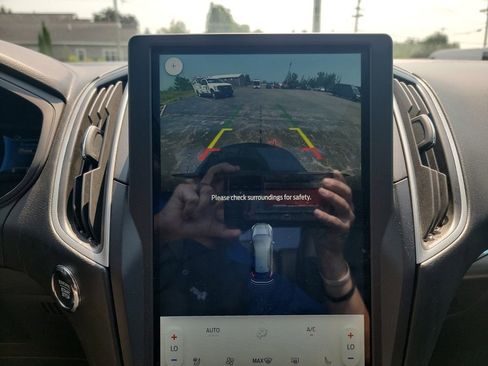 Used 2022 Ford Edge SEL w/ Convenience Package image 20