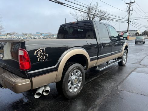 Used 2012 Ford F250 King Ranch w/ King Ranch w/Chrome Pkg image 5