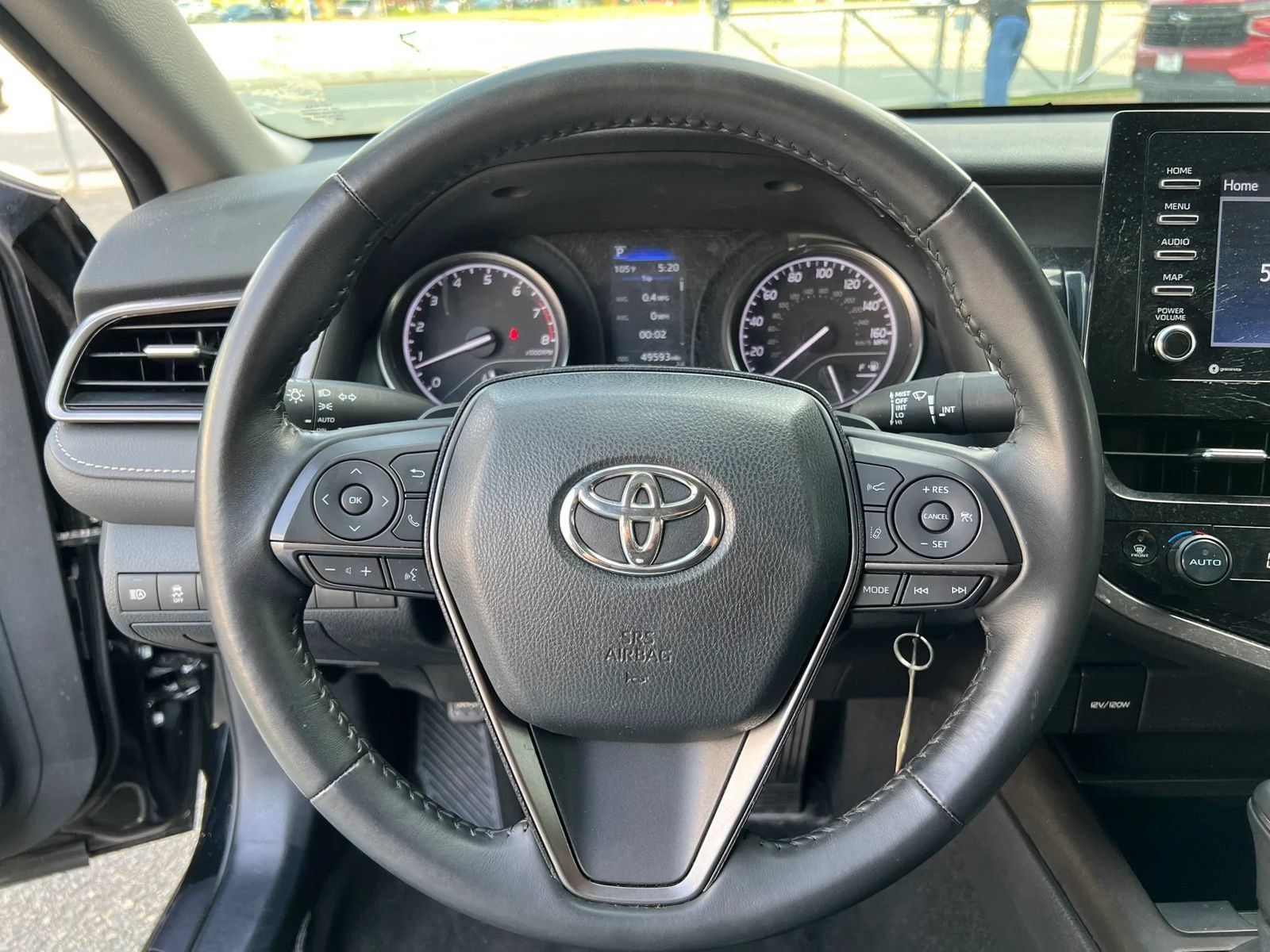 Used 2024 Toyota Camry SE FWD image 15