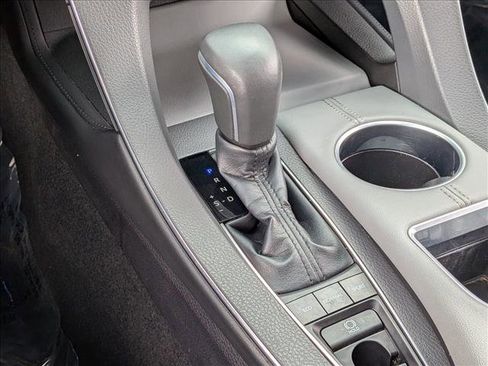 Used 2019 Toyota Avalon Limited w/ Advanced Safety Package FWD image 12